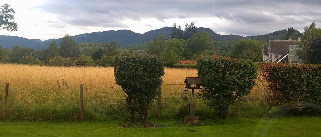 Aquila Retreats Bed and Breakfast Comrie Buitenkant foto