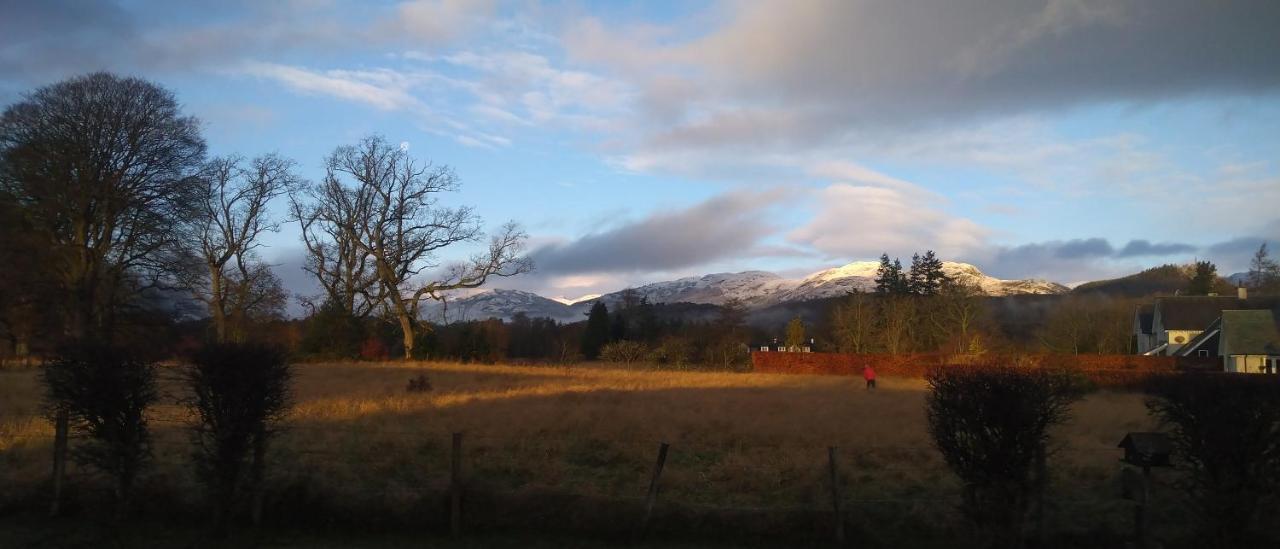 Aquila Retreats Bed and Breakfast Comrie Buitenkant foto